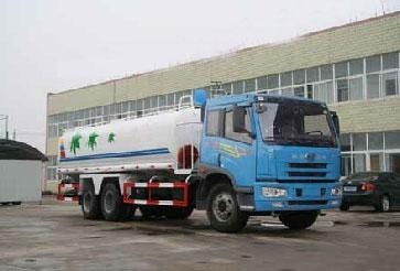 解放后双桥洒水车